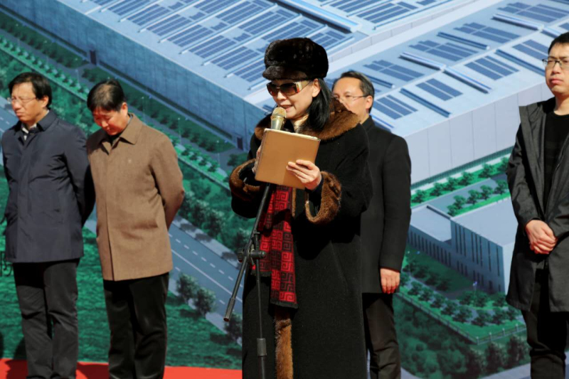 1496478708523377.jpg 3-天津新能源協會秘書長師新利發表講話.jpg